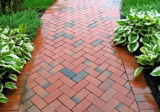CHIMNEY PRODUCTS AND CLAY BRICKS