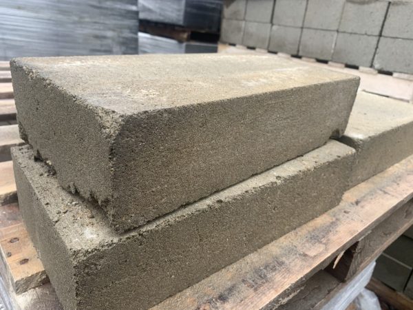 4 x 8 x 16 clearance concrete block